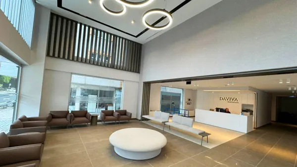 Photos of Daviva Healthcare dialysis centres.